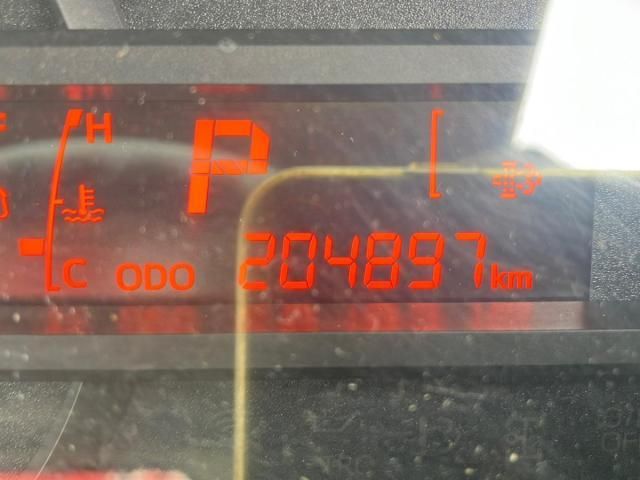 Hino DUTRO 2017-08 8331875-21