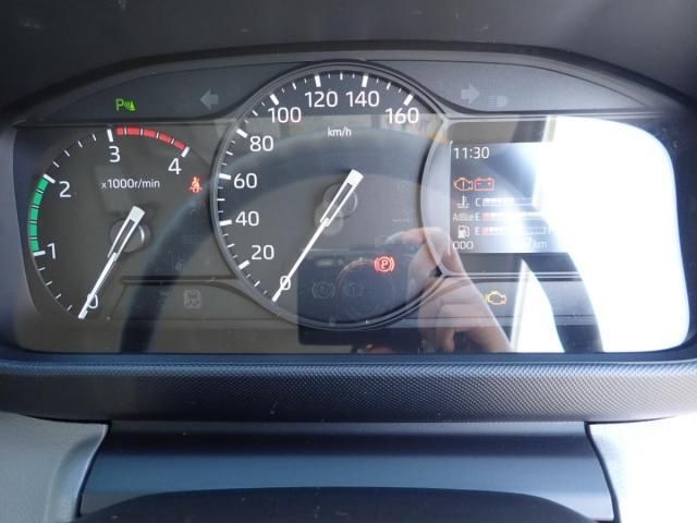 Hino DUTRO 2026-02 8331872-18