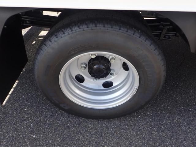 Hino DUTRO 2026-02 8331872-25
