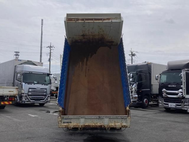 Hino DUTRO 2020-12 8331864-9