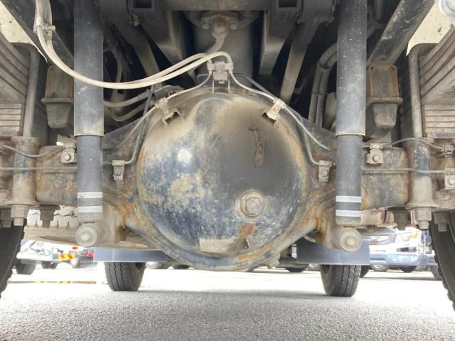 Hino DUTRO 2020-12 8331864-15