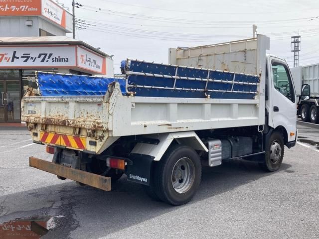 Hino DUTRO 2020-12 8331864-2