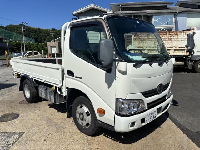 Hino DUTRO 2016-09 8331879-2