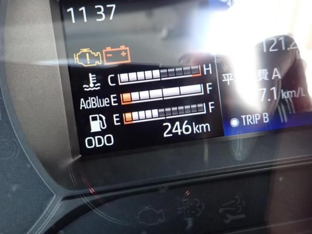 Hino DUTRO 2026-02 8331870-19