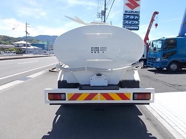 Hino DUTRO 2013-01 8331874-15