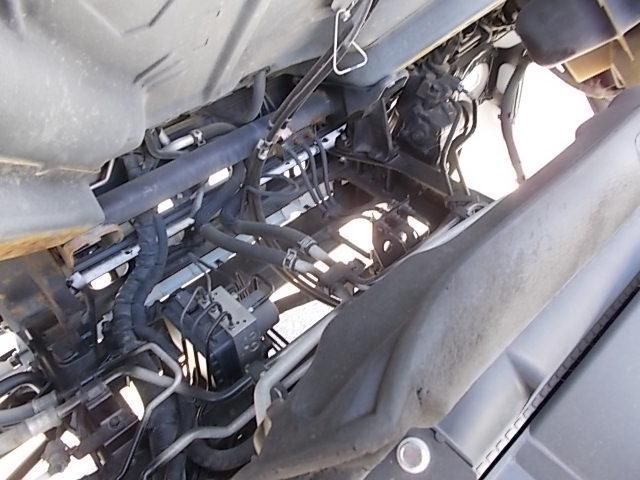Hino DUTRO 2013-01 8331874-26