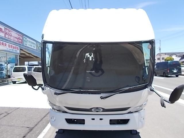 Hino DUTRO 2013-01 8331874-28