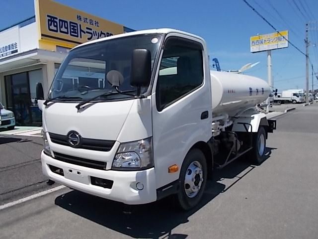 Hino DUTRO 2013-01 8331874-2
