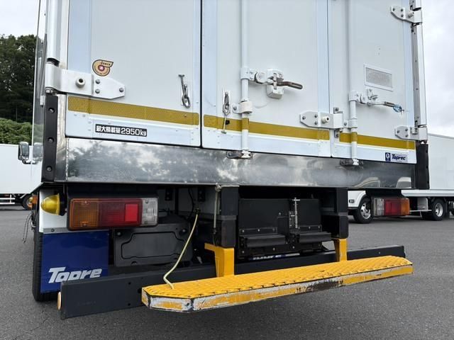 Hino DUTRO 2019-12 8331877-12