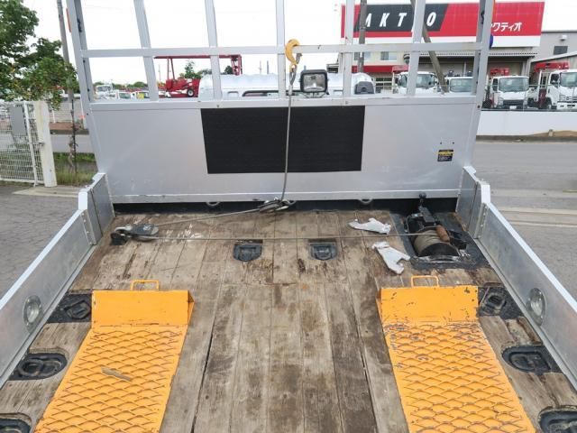 Hino DUTRO 2018-08 8331866-9