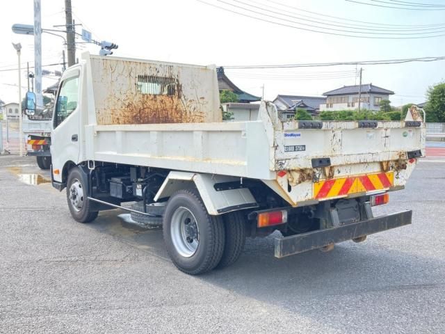 Hino DUTRO 2019-12 8331869-3