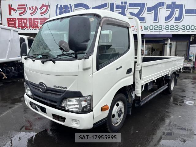 Hino DUTRO 2019-03 8354340-0