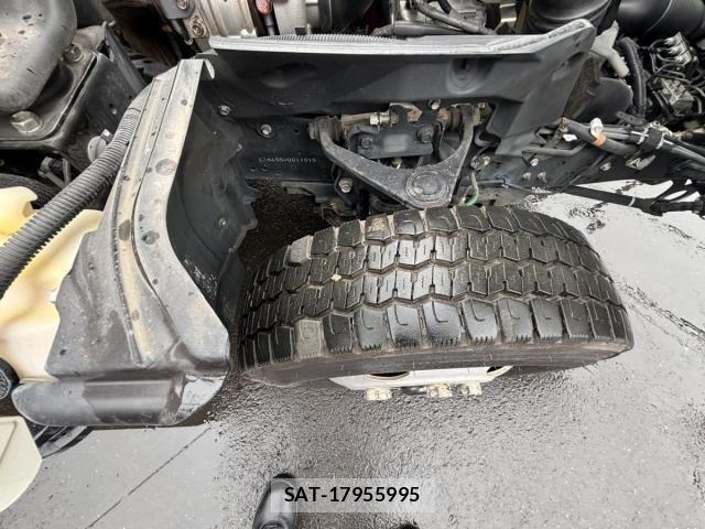 Hino DUTRO 2019-03 8354340-25