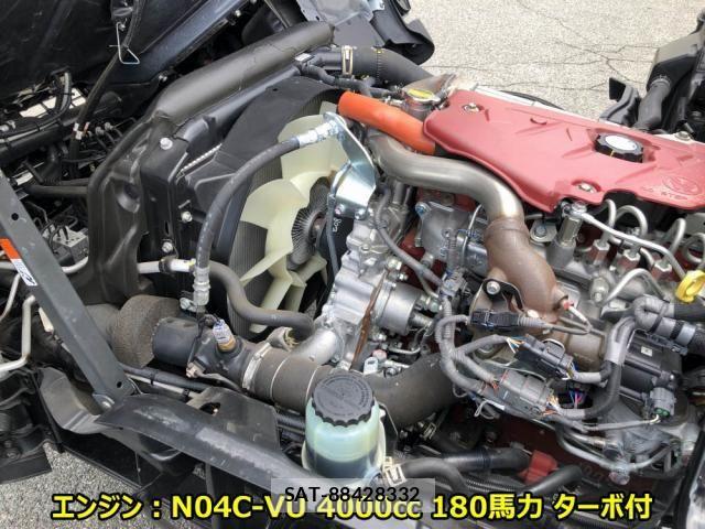 Hino DUTRO 2023-07 8354337-9