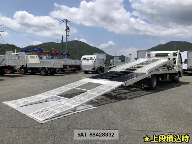 Hino DUTRO 2023-07 8354337-3