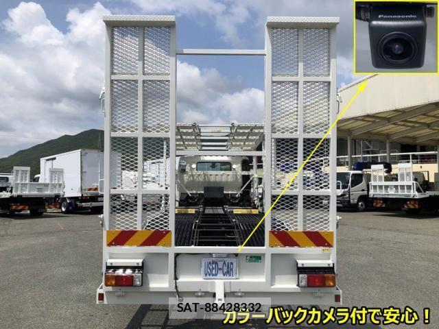 Hino DUTRO 2023-07 8354337-5