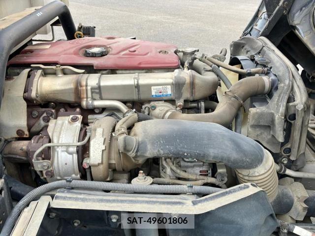 Hino DUTRO 2014-02 8354338-17