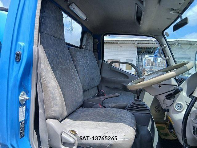Hino DUTRO 2007-01 8354339-12