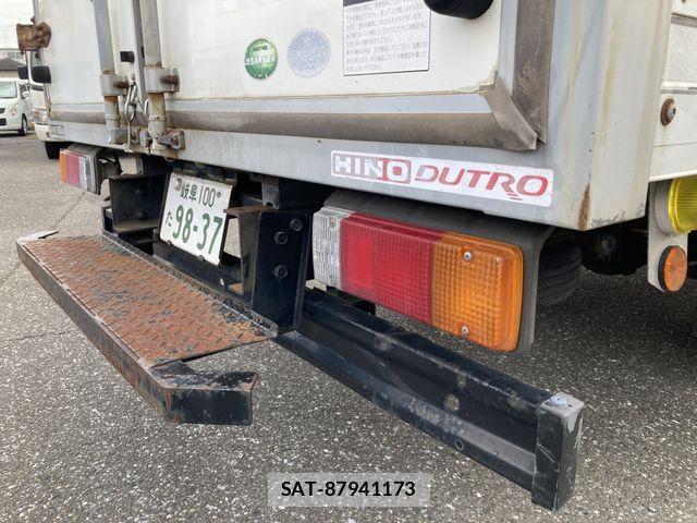 Hino DUTRO 2009-03 8354349-18