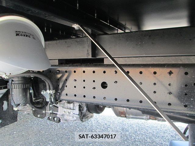 Hino DUTRO 2025-06 8354336-10