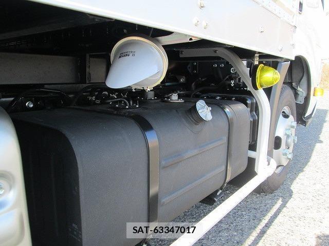 Hino DUTRO 2025-06 8354336-14