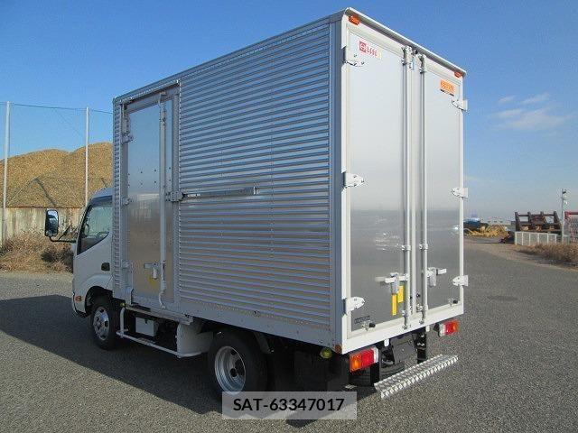 Hino DUTRO 2025-06 8354336-8