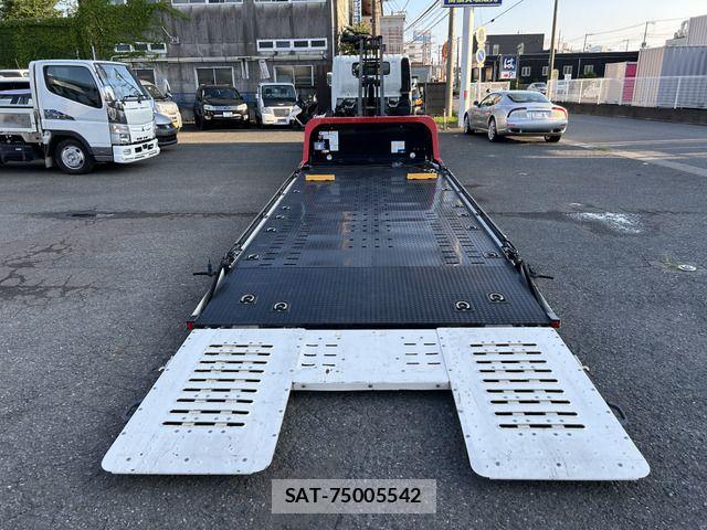 Hino DUTRO 2024-07 8365664-6