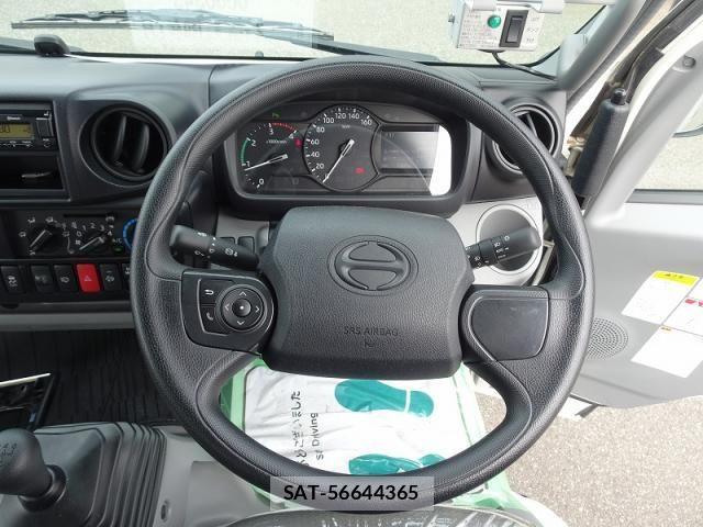 Hino DUTRO 2025-01 8365665-16