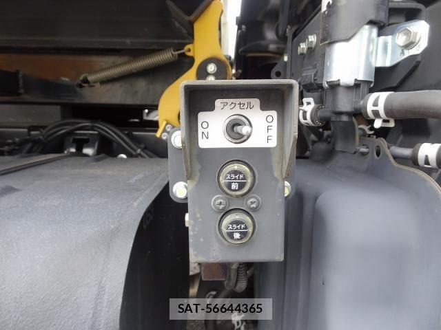 Hino DUTRO 2025-01 8365665-20