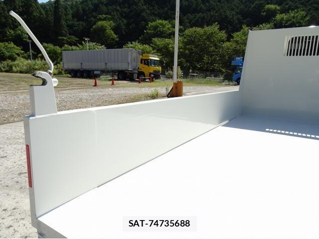 Hino DUTRO 2026-01 8365668-29