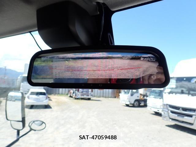 Hino DUTRO 2024-05 8412115-16