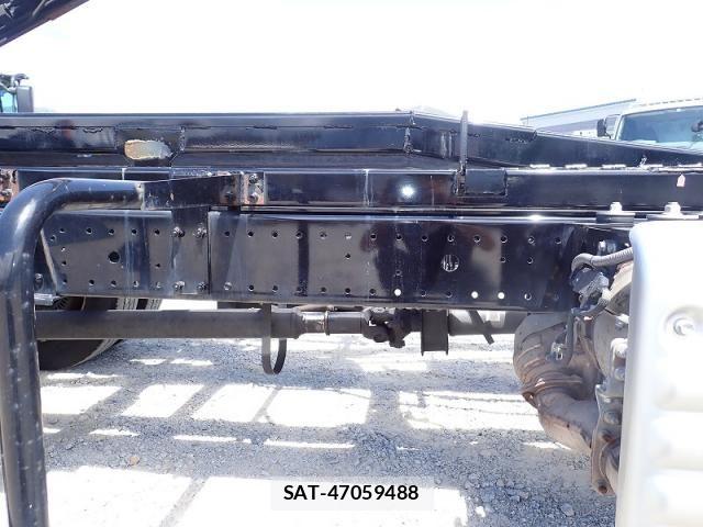 Hino DUTRO 2024-05 8412115-21