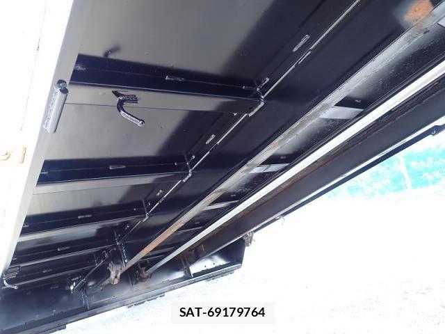 Hino DUTRO 2024-08 8412114-19
