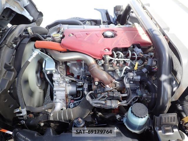 Hino DUTRO 2024-08 8412114-23