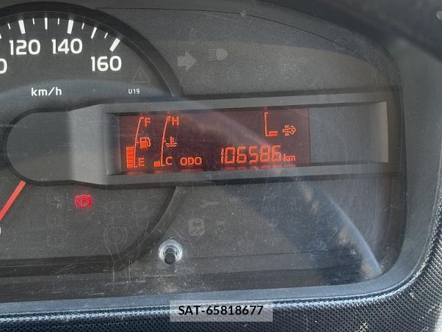 Hino DUTRO 2012-11 8412117-14