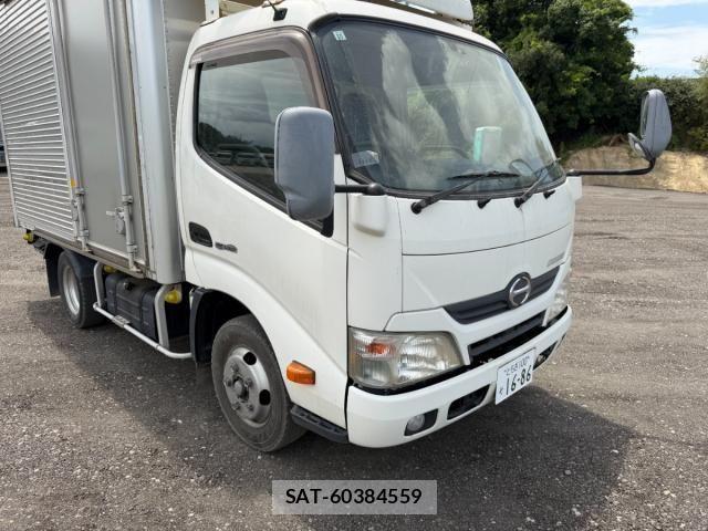 Hino DUTRO 2014-01 8412118-17