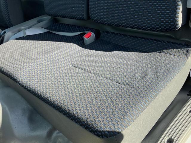 Hino DUTRO 2025-06 8431752-18