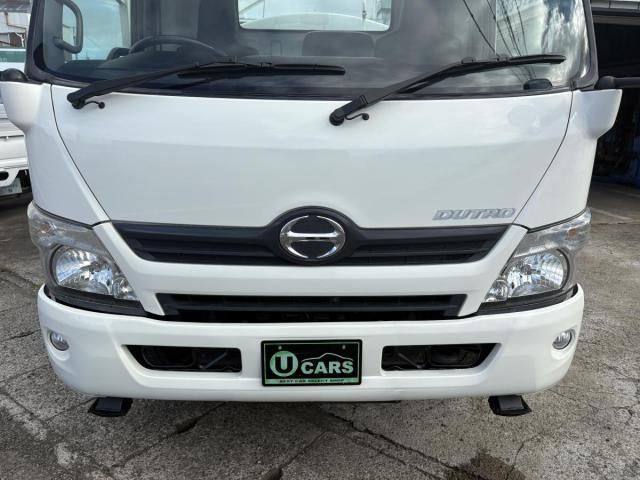 Hino DUTRO 2014-01 8431753-10