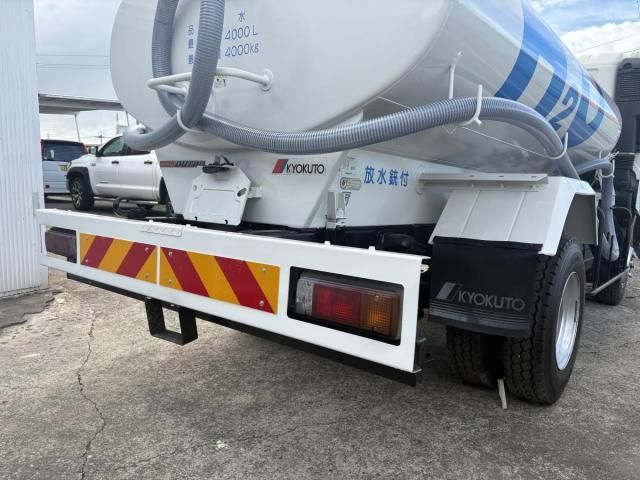 Hino DUTRO 2014-01 8431753-28
