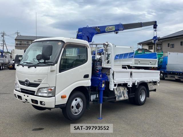 Hino DUTRO 2015-03 8457384-0