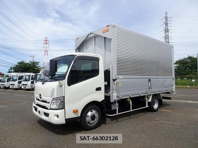 Hino DUTRO 2025-09 8457381-0