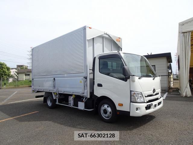 Hino DUTRO 2025-09 8457381-1