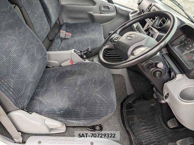 Hino DUTRO 2023-04 8485314-11