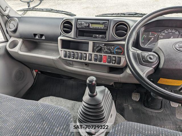 Hino DUTRO 2023-04 8485314-14