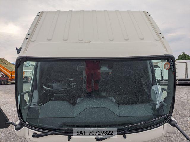 Hino DUTRO 2023-04 8485314-18