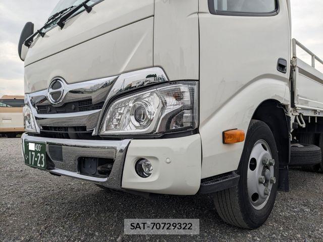 Hino DUTRO 2023-04 8485314-23