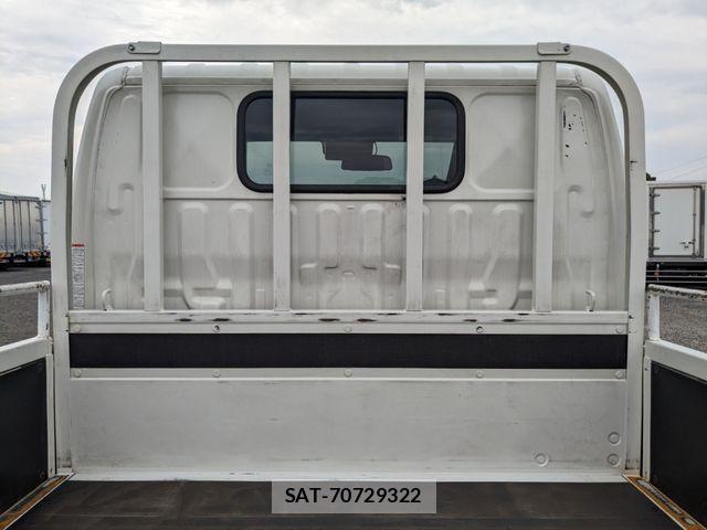 Hino DUTRO 2023-04 8485314-27