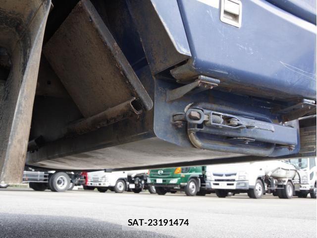 Hino DUTRO 2016-06 8485320-15