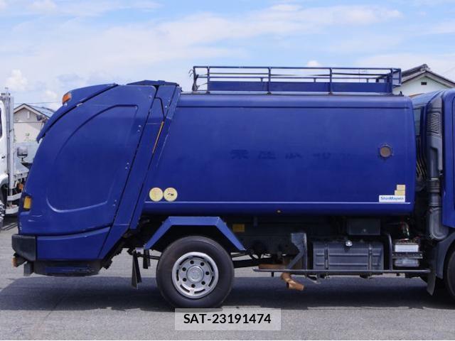 Hino DUTRO 2016-06 8485320-19