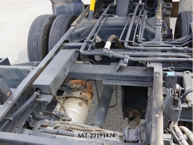Hino DUTRO 2016-06 8485320-7
